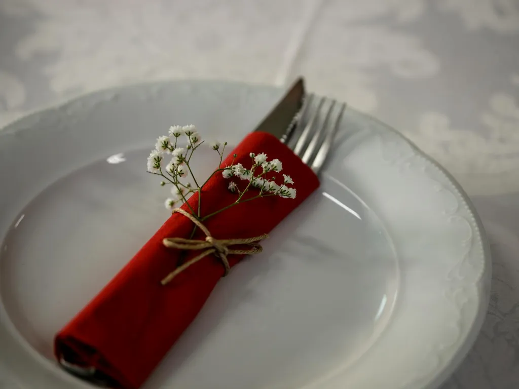 decorations-de-nappe-rouge